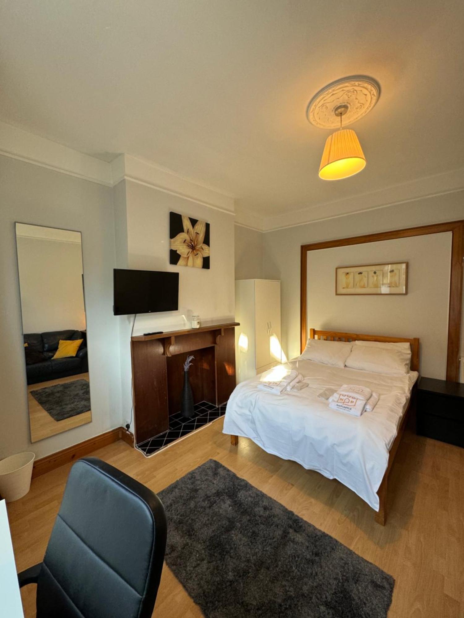 Hotel Napcastle Archway Londres Exterior foto
